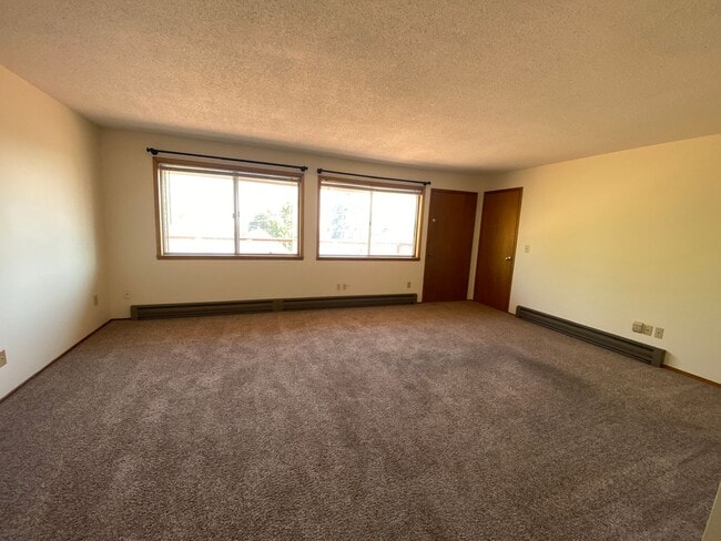 Building Photo - Move in Special-$500 off 1st Month’s Rent. 2 Bedroom | 1 Bathroom Home in The Dalles, OR