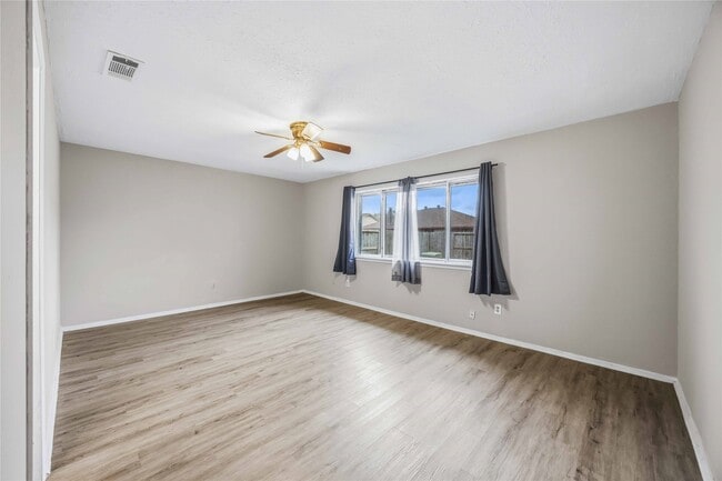 Building Photo - 16702 Quail Meadow Dr