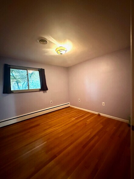 Building Photo - 1 High Acres Dr