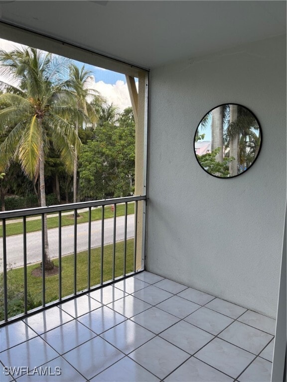 Building Photo - 900 8th Ave S