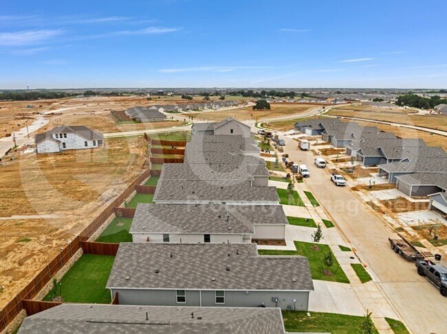 Building Photo - 3101 Tokara St