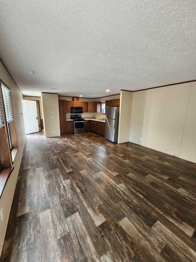 Building Photo - 402 Dorset Ln