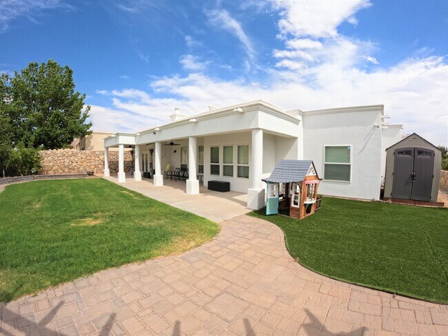 Building Photo - 2947 Longbow Loop