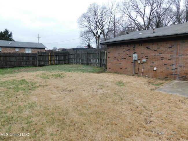 Building Photo - 5431 Nail Rd