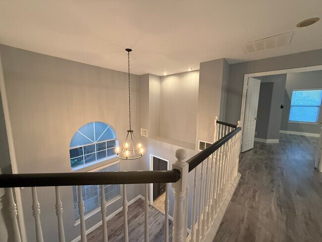 Building Photo - 9131 Brienne Way