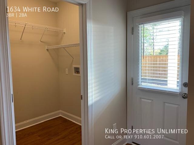 Building Photo - 1634 White Rd