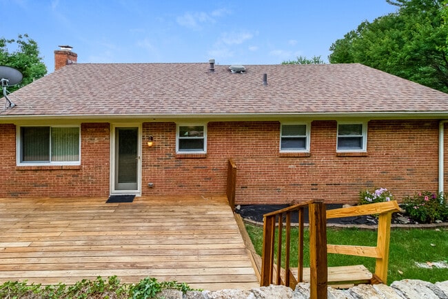 Building Photo - 7696 Burlinehills Ct