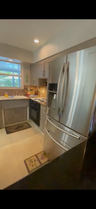 Building Photo - 4511 NE 13th Ave