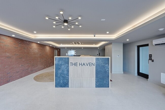 Building Photo - 337 Johnston Ave