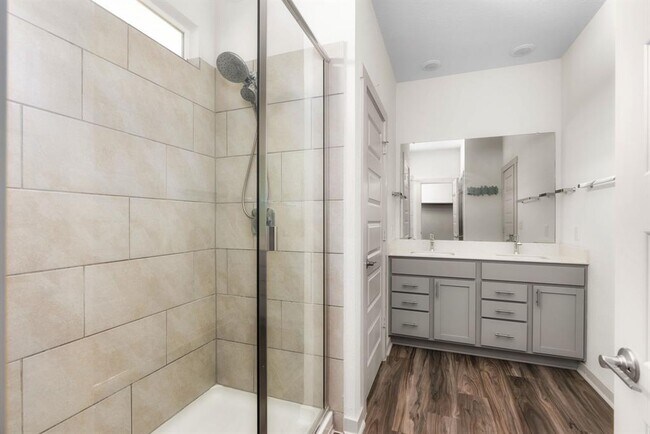 Building Photo - 7409 Peggie Nell Dr