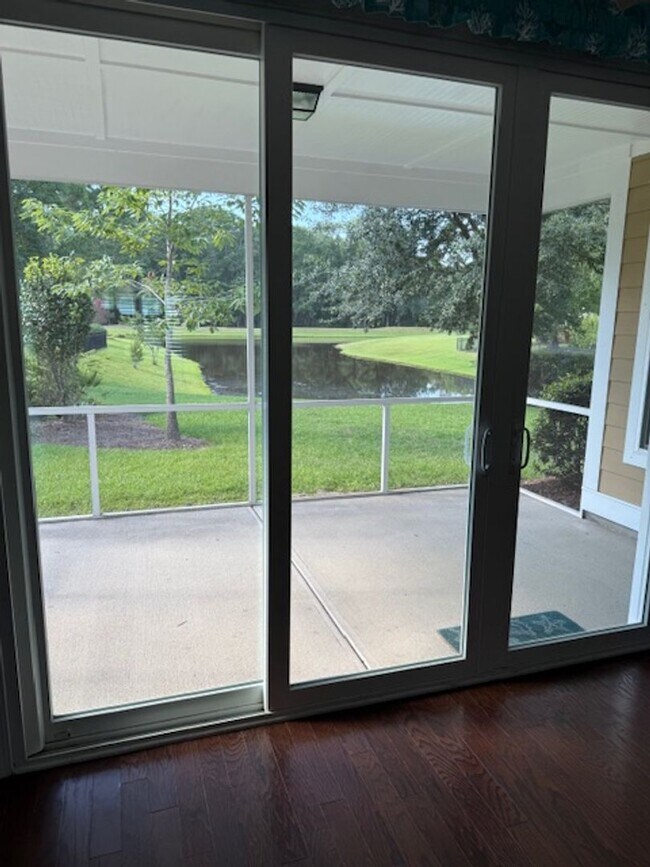 Building Photo - 18 Yonges Island Dr