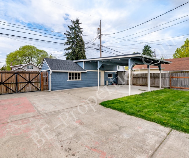 Building Photo - Renovated Tacoma Home