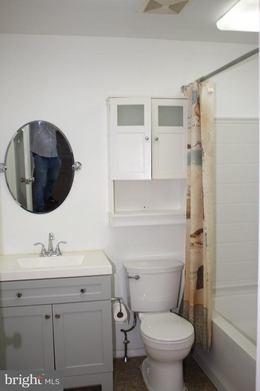 Building Photo - 34 Heron Pl