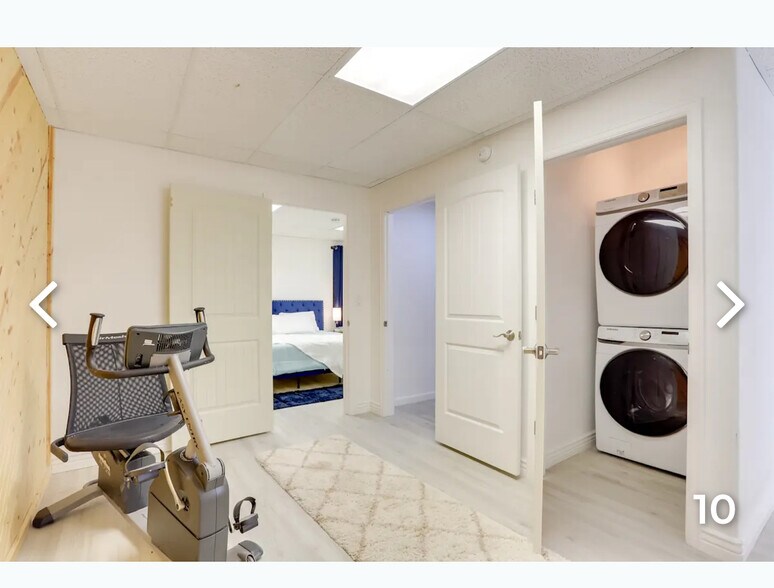 Building Photo - 410 S 36th Ave