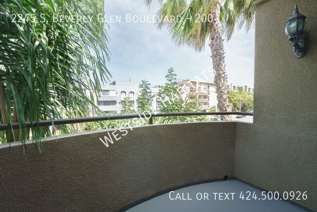 Building Photo - 2245 S Beverly Glen Blvd