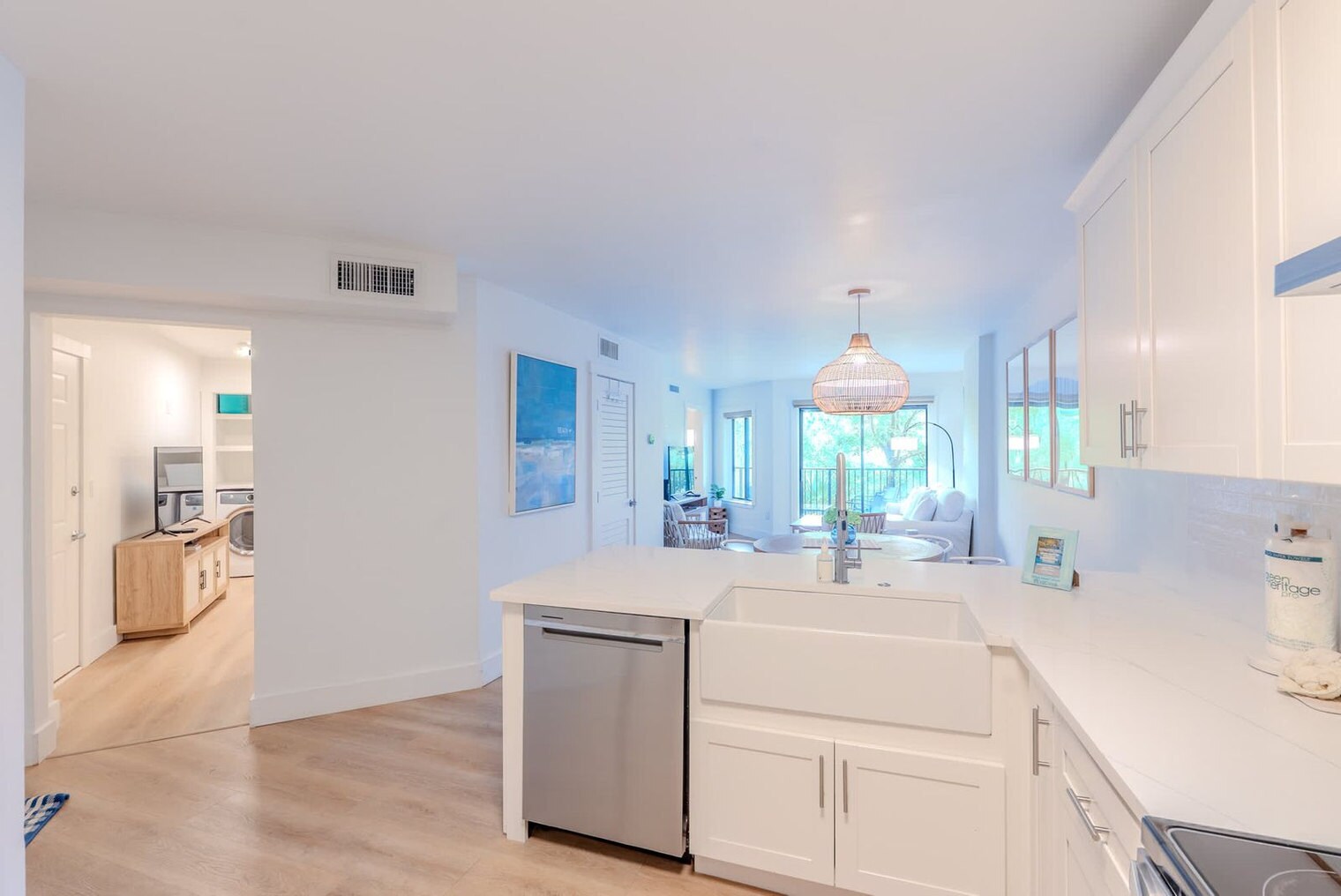 Building Photo - 10 Lemoyne Ave