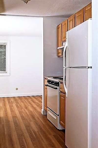 Interior Photo - Nashua Investors