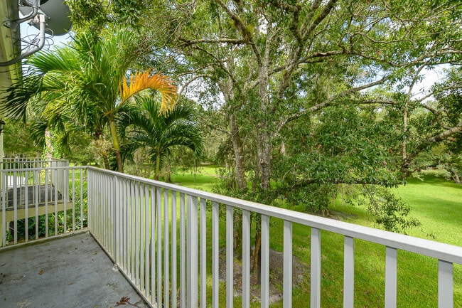 Building Photo - 3944 Sabal Way