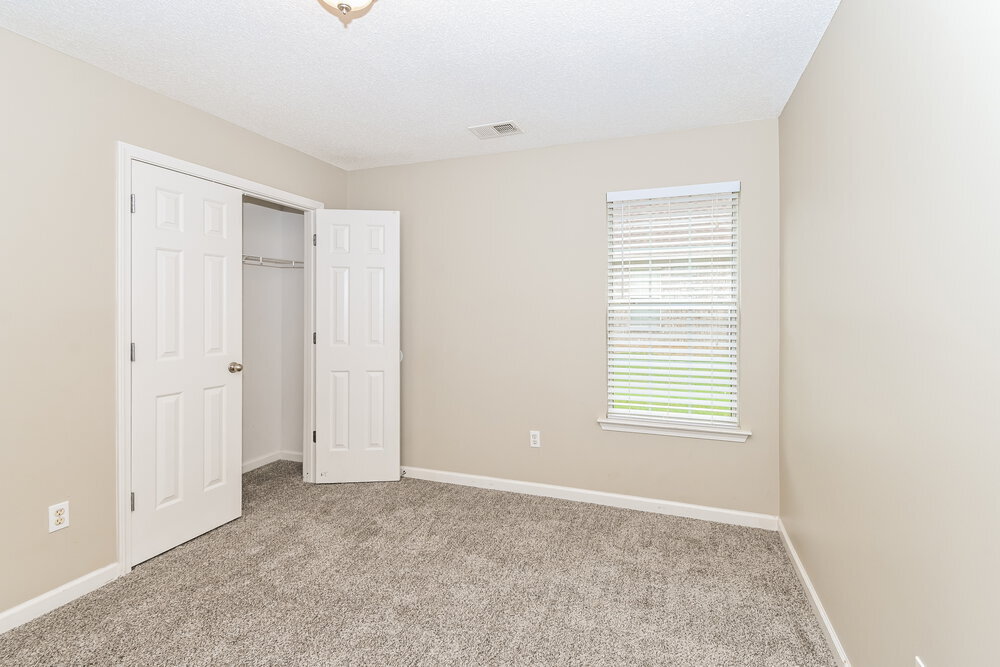 Building Photo - 916 Keebler Cove