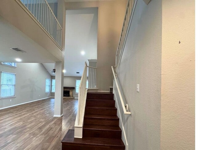 Building Photo - 2605 Grist Ln