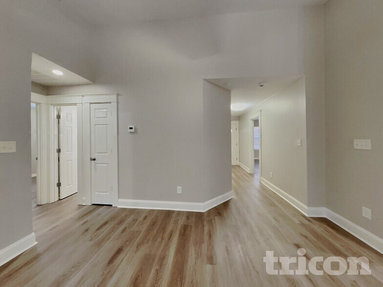 Building Photo - 3665 Watkins Ridge Ct