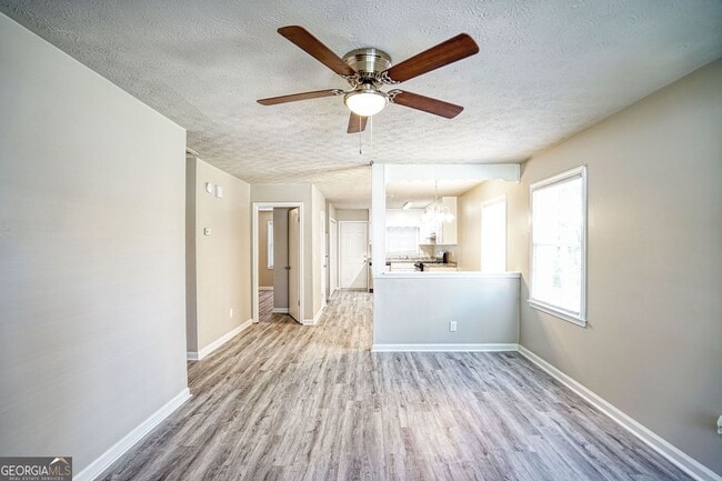 Building Photo - 1516 Pine Cone Ln NW