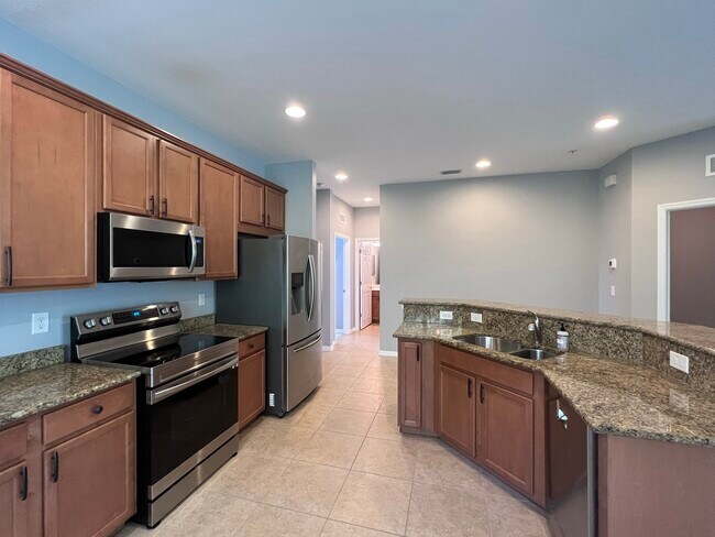 Building Photo - 3702 Pino Vista Way