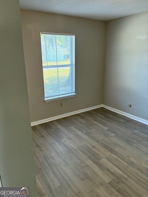 Building Photo - 332 Mission Forest Trail