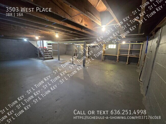 Building Photo - 3503 West Pl