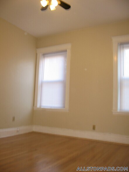 Building Photo - 1189 Commonwealth Ave