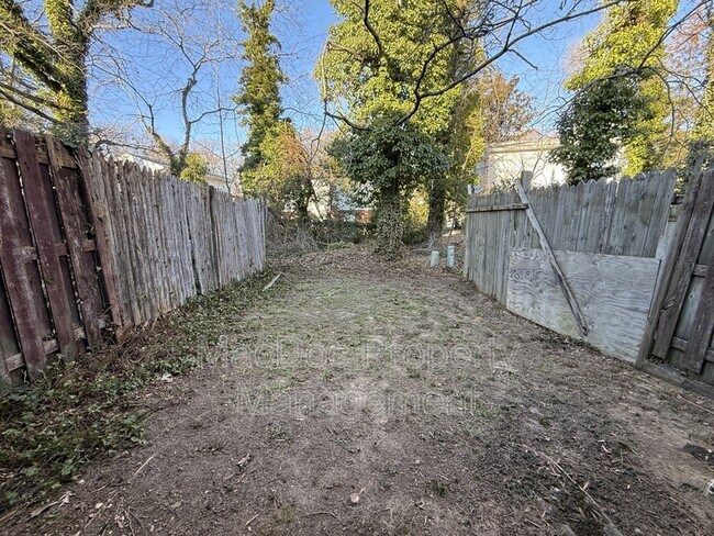 Building Photo - 200 Farrell Ln