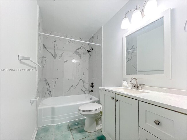 Building Photo - 192 SW 62nd Terrace