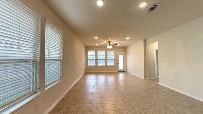 Building Photo - 11431 Cypress Elm Ct