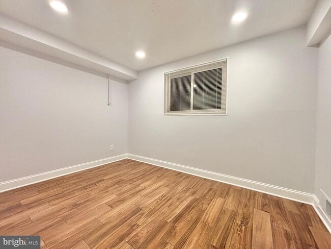 Building Photo - 2712 Finch St