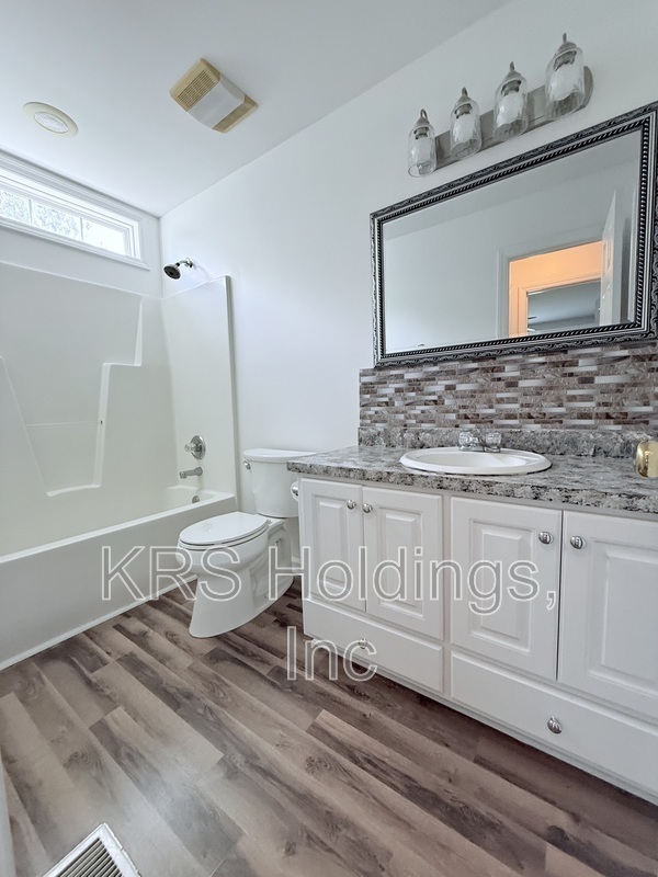 Building Photo - 6537 Eagles Crossing Dr