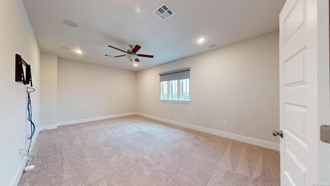 Building Photo - 11526 Hollering Pass