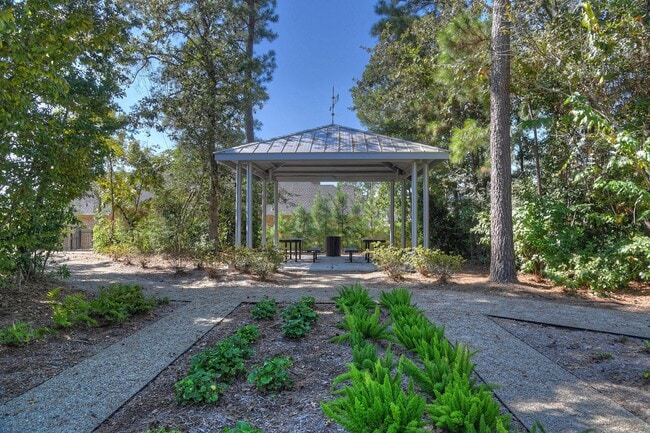 Building Photo - 9950 Wild Indigo Cir