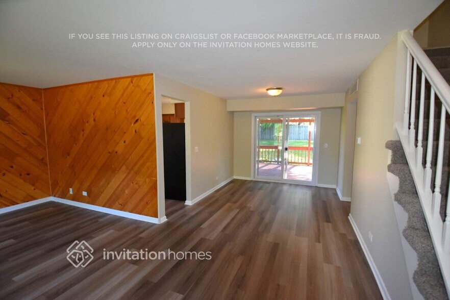 Building Photo - 1405 N Parkview Terrace