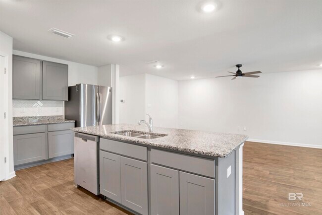 Building Photo - 24011 Citation Lp