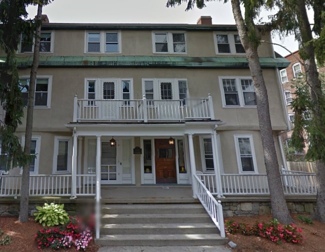 Building Photo - 1 Langdon Sq