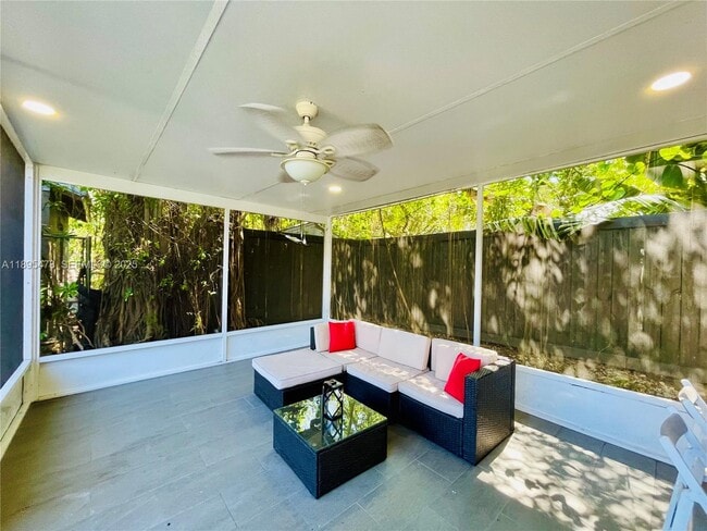 Building Photo - 38 NW 52nd St