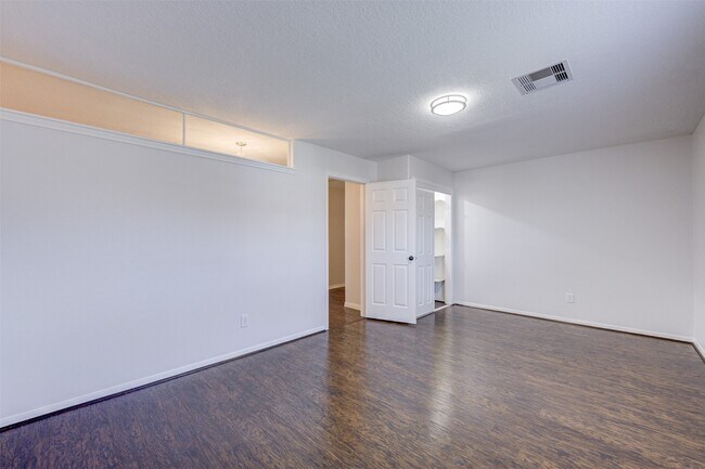 Building Photo - 3118 Clipper Winds Way