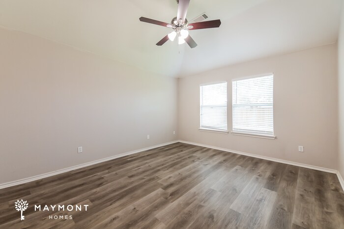 Building Photo - 1013 Bainbridge Ln