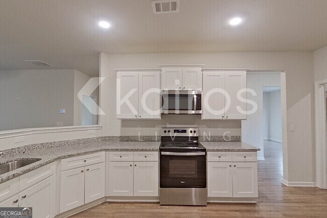 Building Photo - 3494 Bridgewood Dr