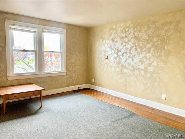 Building Photo - 657 Englewood Ave