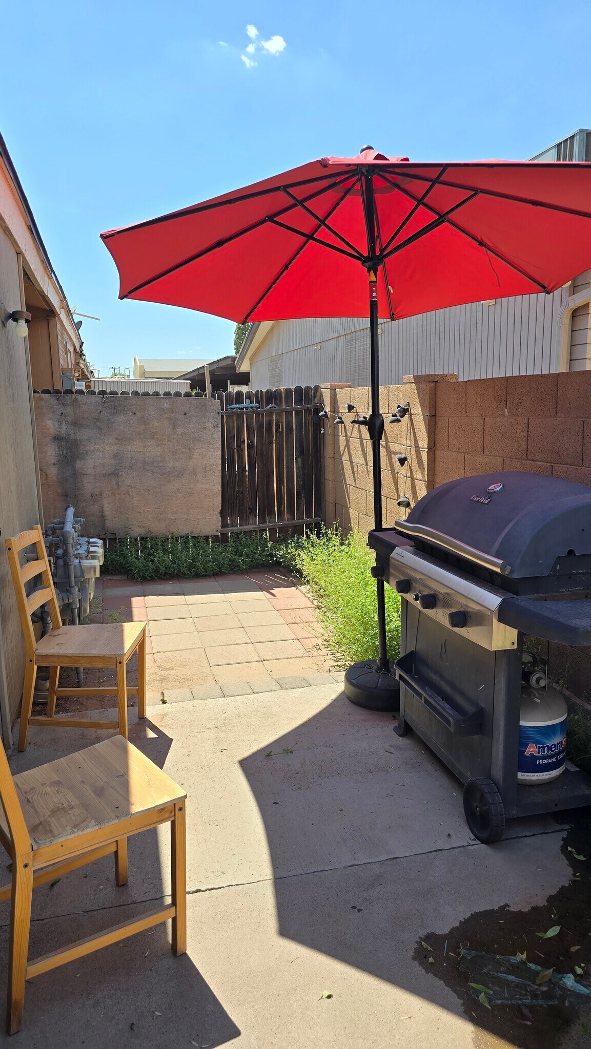 Building Photo - 1718 E Campbell Ave