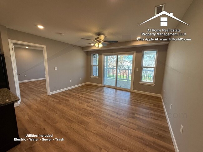 Building Photo - 2610 N Bluff St