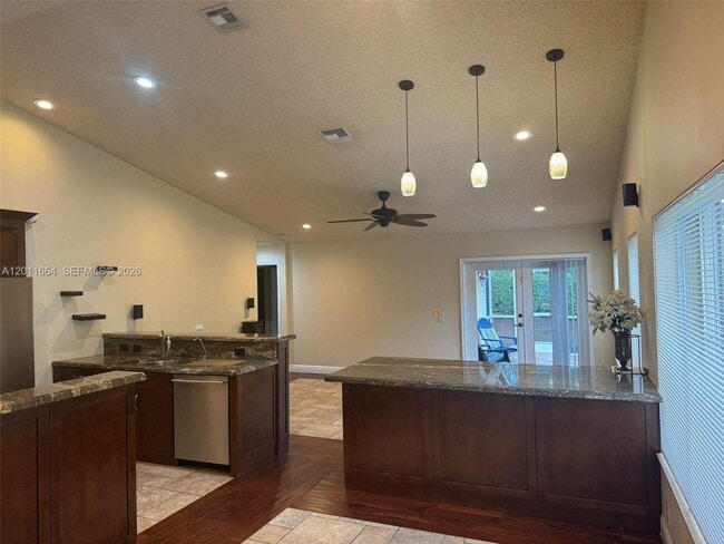 Building Photo - 1258 Sabal Trail