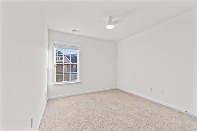 Building Photo - 6088 Kearny Ln
