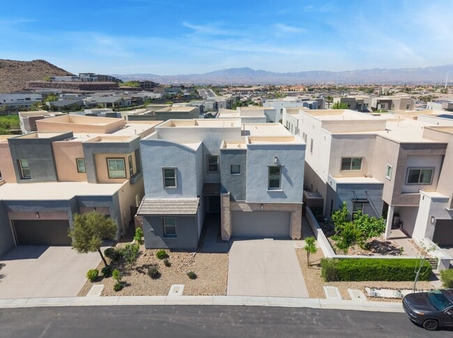 Building Photo - 813 Horizon Canyon Dr